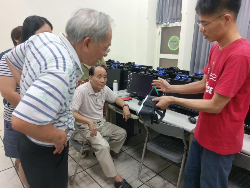 ES 檔案瀏覽器( ES File Explorer)是一個功能強大的、免費的本機與網路的檔案管理器