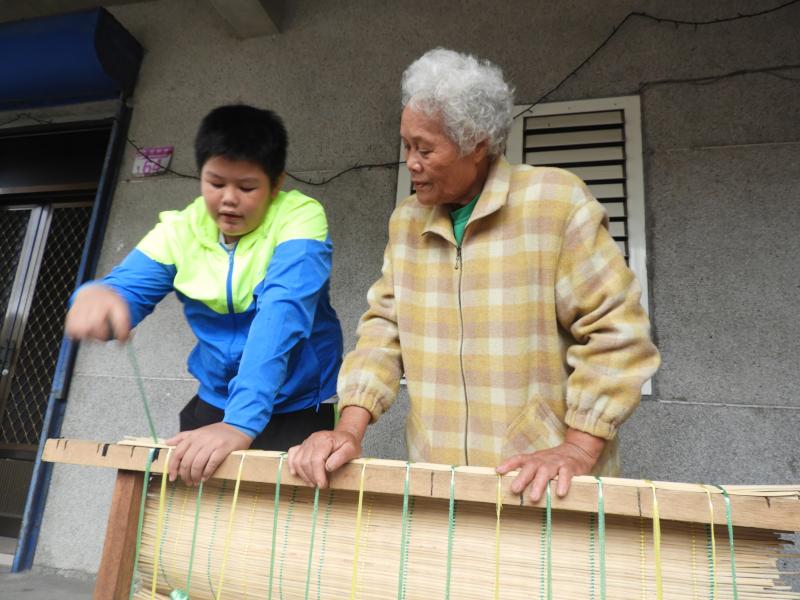 又來到了第二堂課了，我們實際到戶外來操作如何使用拍攝的遠、近