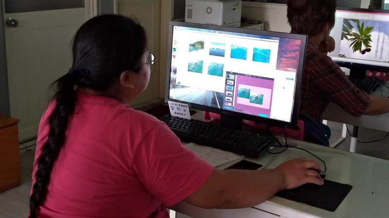 學員以自身旅遊拍攝的錄影、照片完成簡報，也可以另存為影片，做為學習的美麗紀錄。