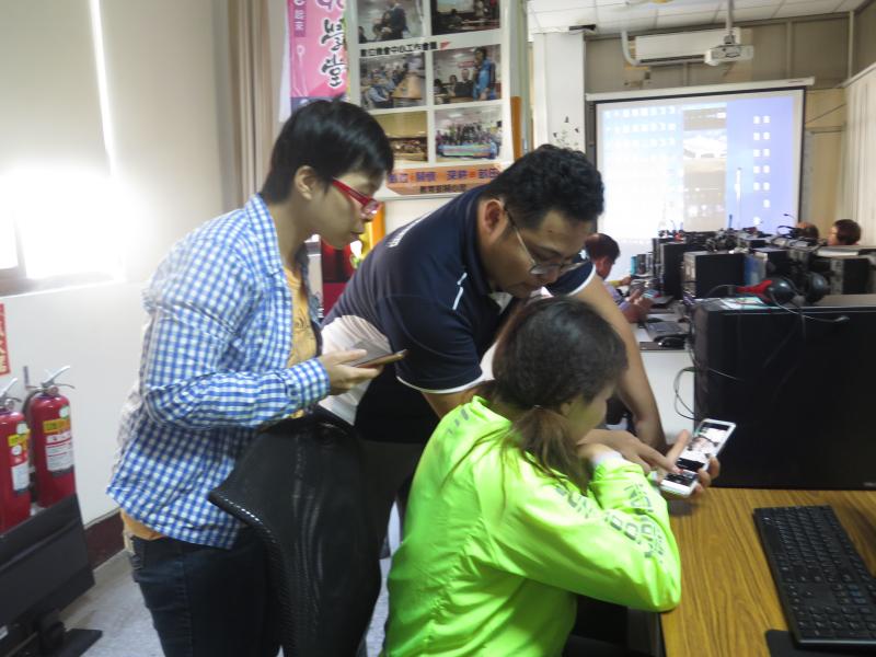 遊程影像紀錄及剪輯專班課程，講師與學員課程互動良好