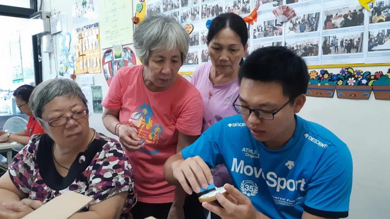 講師示範製作流程情形