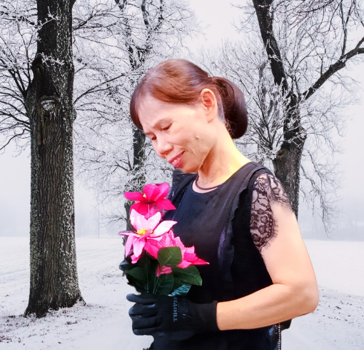 學員廖玉金自製的沙龍照作品