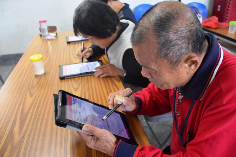 恩....這個失智問題~我要好好想一想在回答