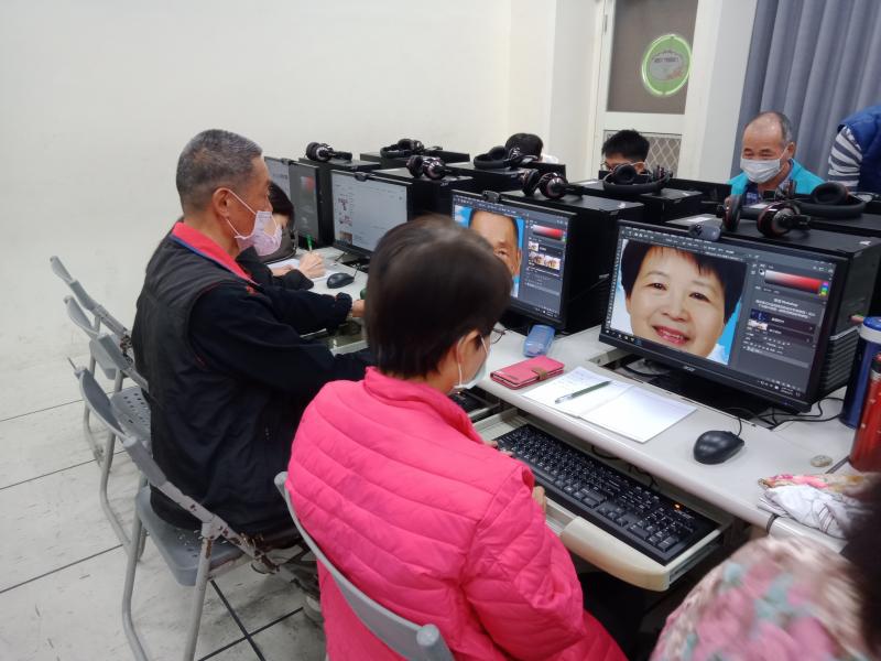 利用濾鏡進行人像美容：大眼睛、瘦臉