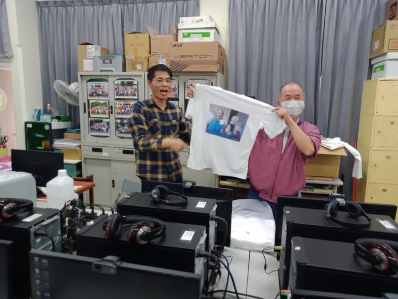 手機APP(摩漫相機)運用