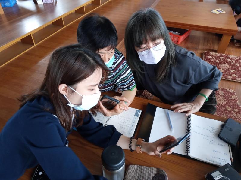 年輕講師們的帶頭指導，可以讓自己跳脫既有框架