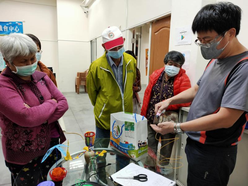 講解3D列印筆功能以及如何放入線條