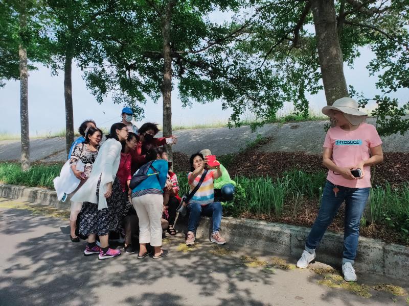 一個學員當麻豆，老師教深景拍照