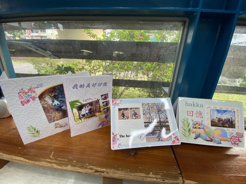 手工書完成大合照