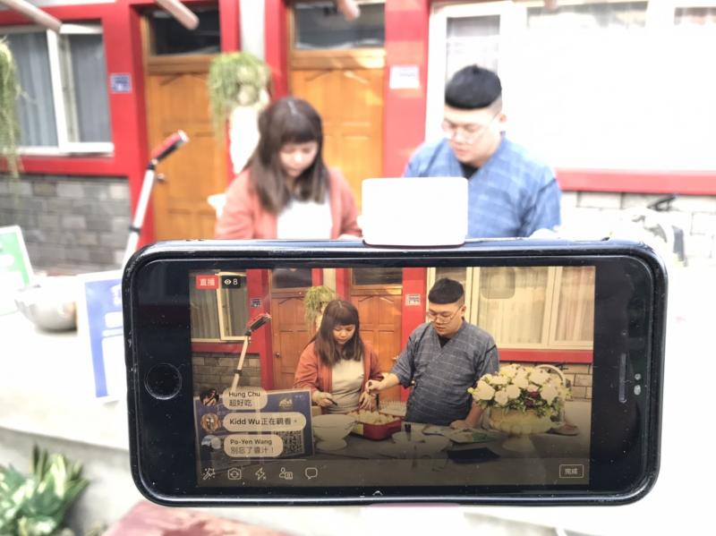 開始直播現場其他學員要盡量安靜以免收到雜音