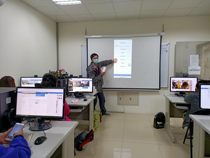 楊誠達老師介紹FB入門