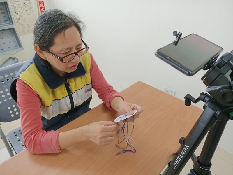 學員自己拍攝影片