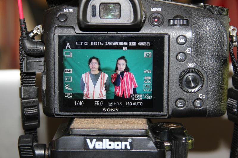 PeoPo公民新聞主播稿拍攝實況。