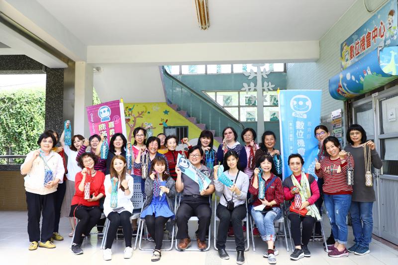 校長與學員合照