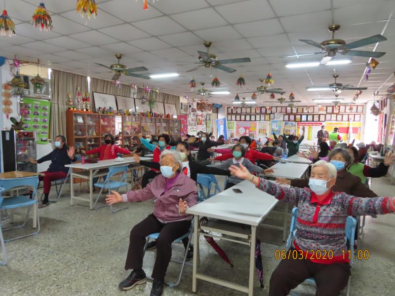 國民健康操練習,讓銀髮族鬆鬆鬆筋骨,活力銀髮族!GO!