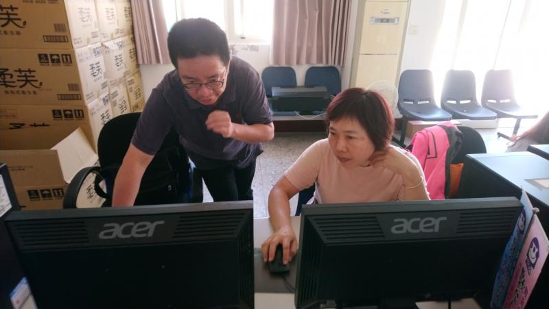 經過老師的提醒都能輕鬆操作，這樣的學習方式進步良多