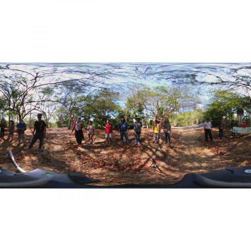 360度拍起來就是長這樣，還需要透過後製，才能夠變成影片或者照片使用