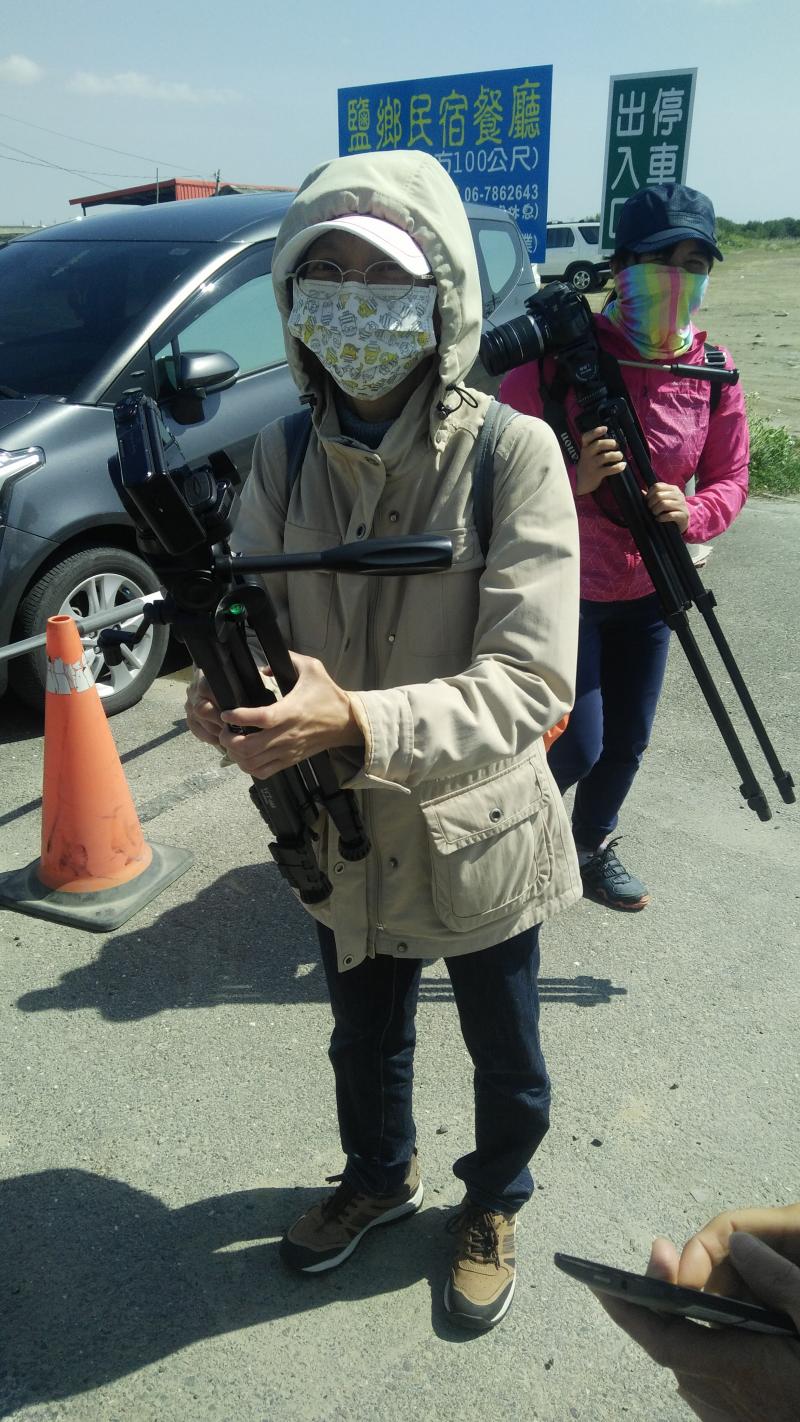 我們在風大太陽大的北門