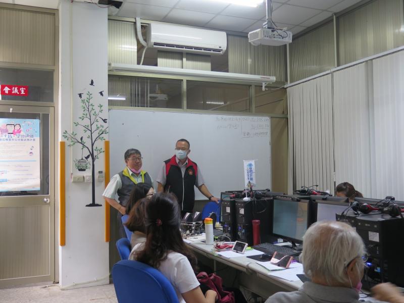 連主任與講師廖志家