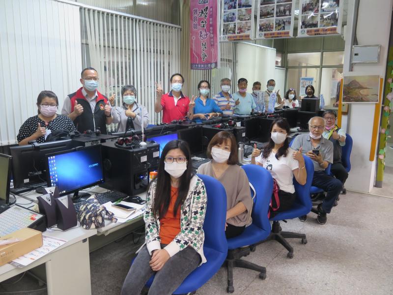 講師與學員大合照