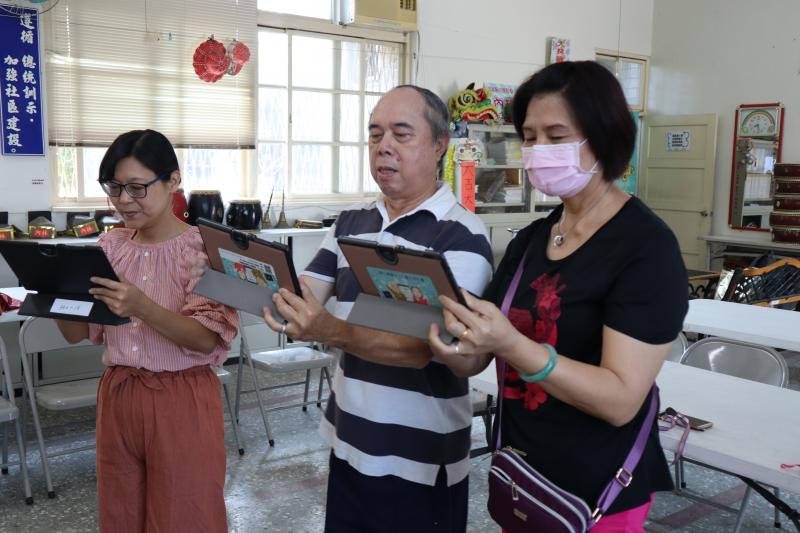 學習如何縮時攝影,介紹縮時攝影（英語：Time-lapse photography），亦稱為間隔攝影、曠時攝影、延时摄影，是一種將畫面拍攝頻率設定在遠低於一般觀看連續畫面所需頻率的攝影技術。