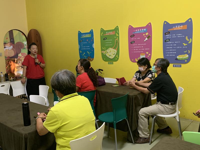 老師針對學員提問適時解答