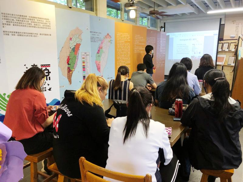 行銷最基本的法則，建立完整基本資料和自我簡介，讓消費清楚知道你是誰!