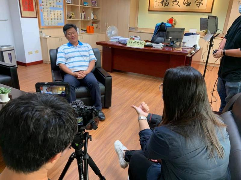 我們今天跟金寧鄉長有約，鄉長一直都全力支持金門的DOC計劃，也爭取在社區有成立數位機會中心的機會。