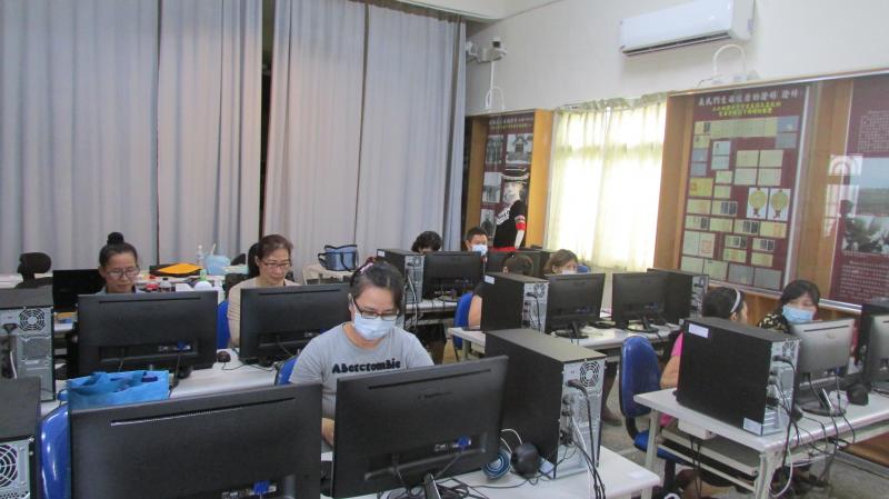 學員上課的情形。