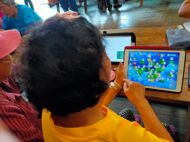 vuvu讓我們欣賞她遊戲裡養的魚