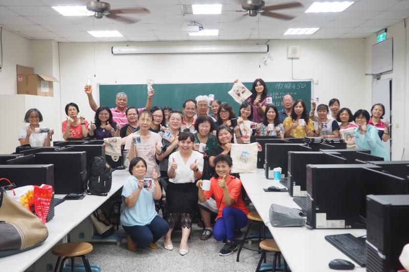 「創意自造課程-熱轉印DIY」課程 第二堂合影