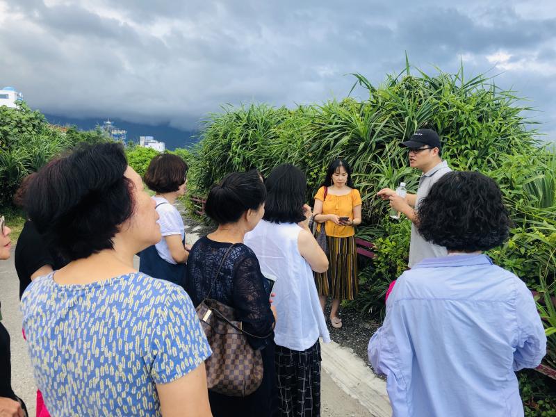 講師解説如何操作形色APP