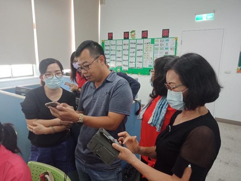 講師講解功能如何操作使用