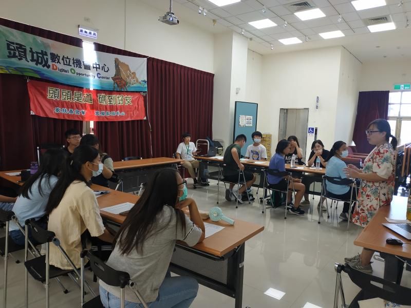 影像剪輯班開課拉!