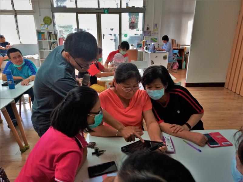 學員學習平板APP的過程記錄