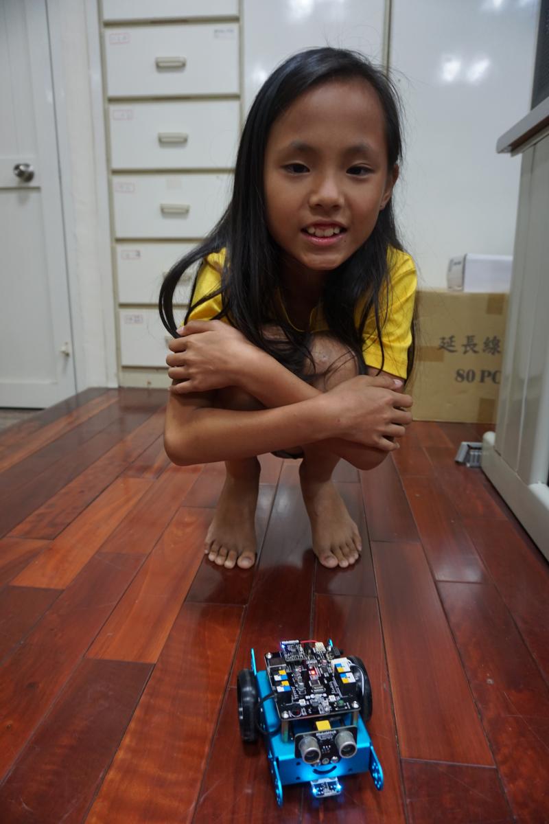 奔跑機器車~好好玩