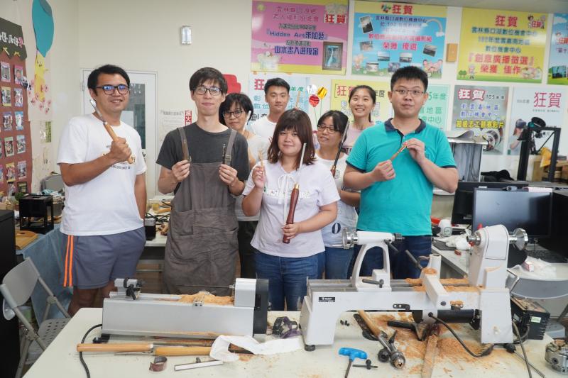 講師及學員合影作品完成