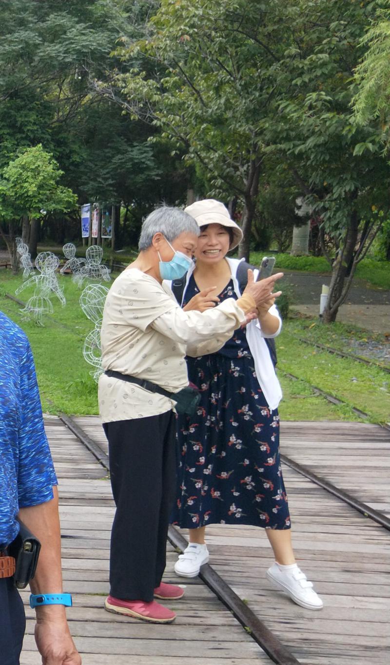 把握時間向老師詢問，路況導航。