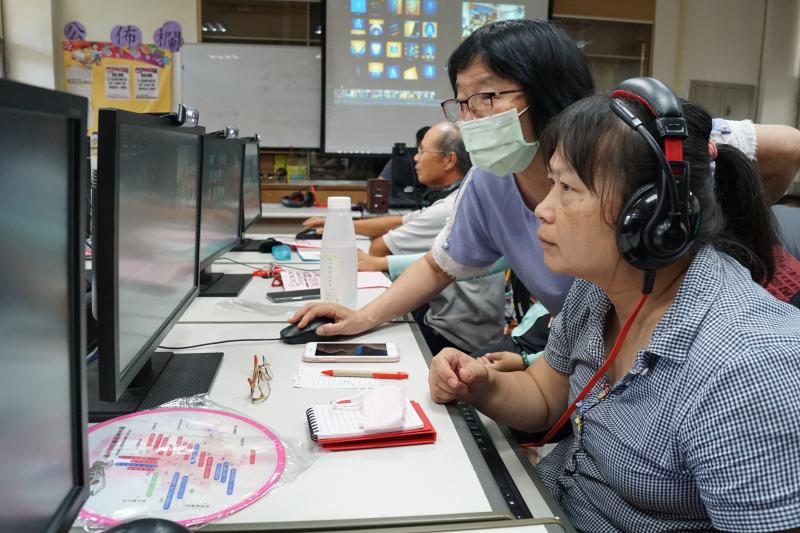 學員討論編輯錄音