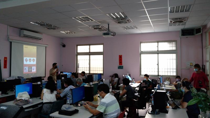 微電影後製APP操作介紹。