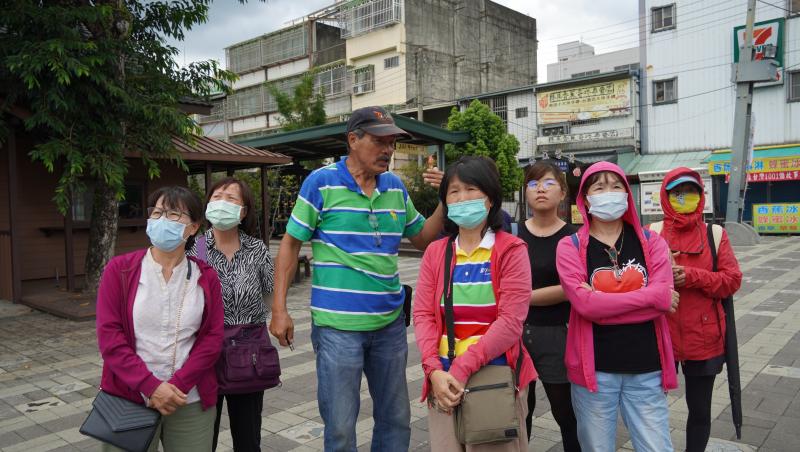 火車上的小鎮故事課程-講師與學員實地走訪集集火車站與水里車埕