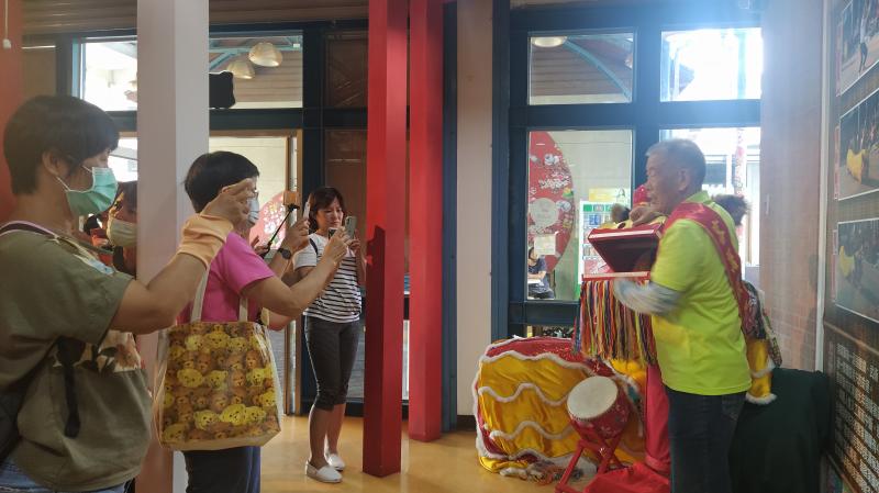 會館志工協助導覽記錄