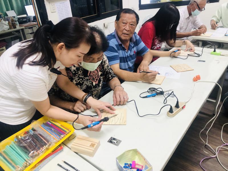 講師指導學員操作