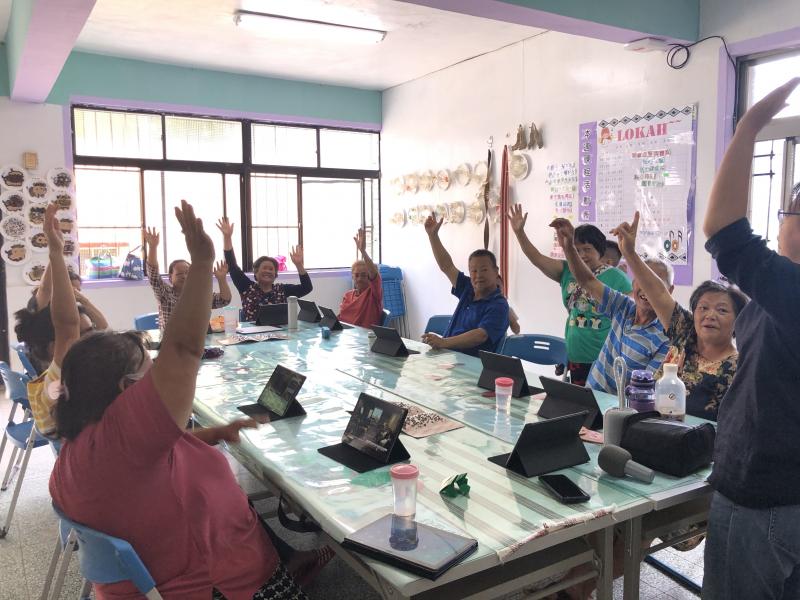 學員與老師互動，上課真有趣。