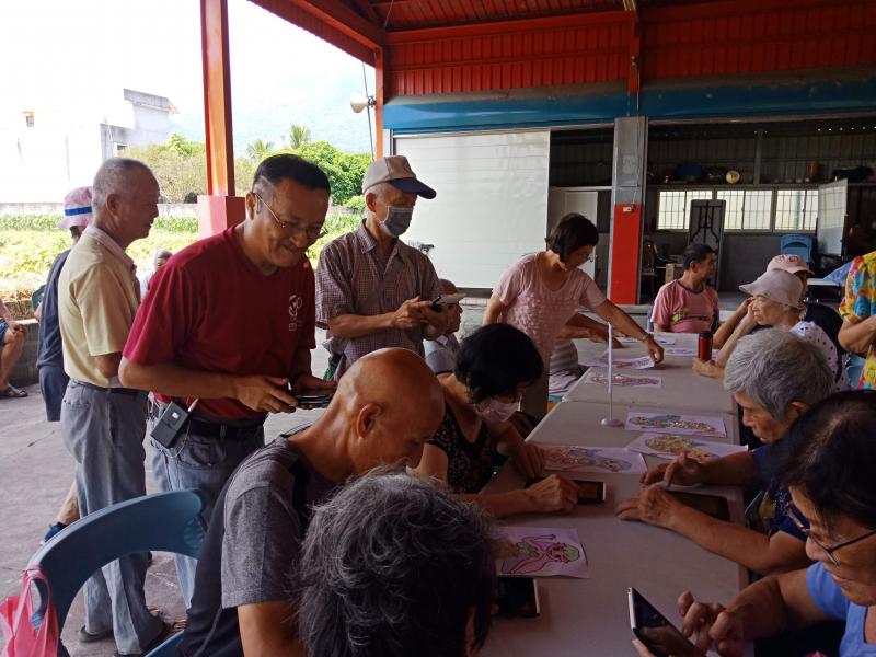 講師與學員的互動中