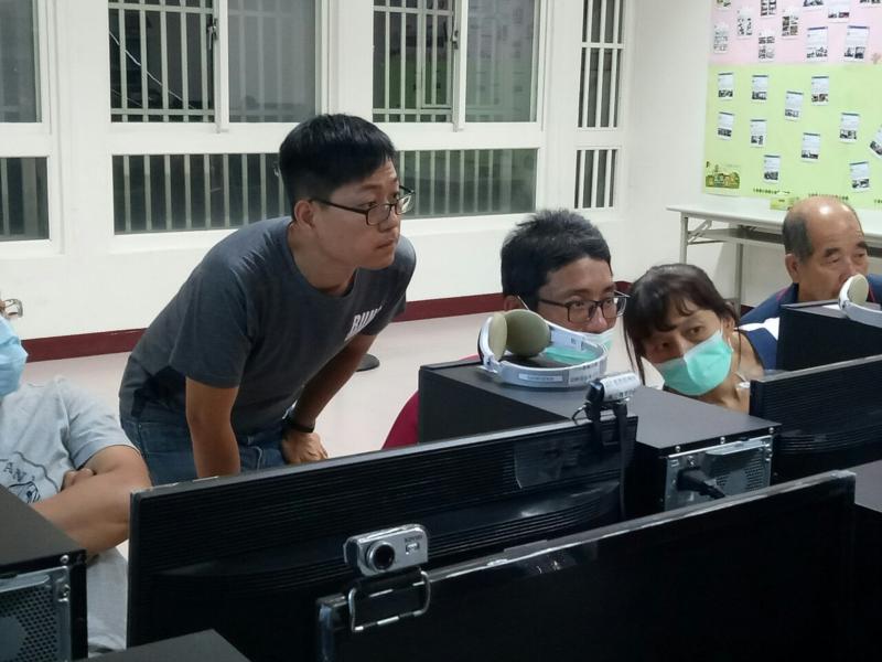 一起來檢視看看我們的社群媒體