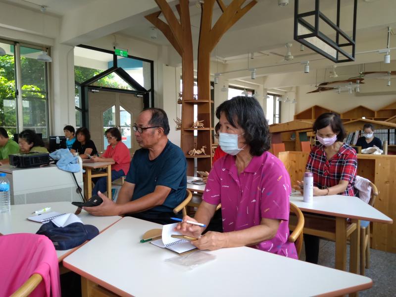 夫妻檔一起來學習