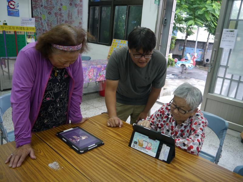 學習不分年紀，只有想學習，講師都很仔細細心教學。