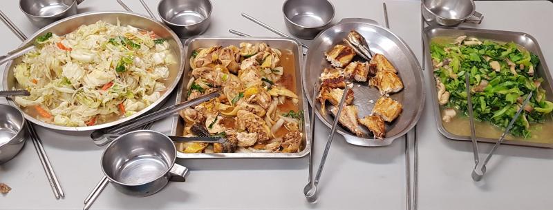 因為食材，煮好的菜餚家鄉的樣子還不很明顯。