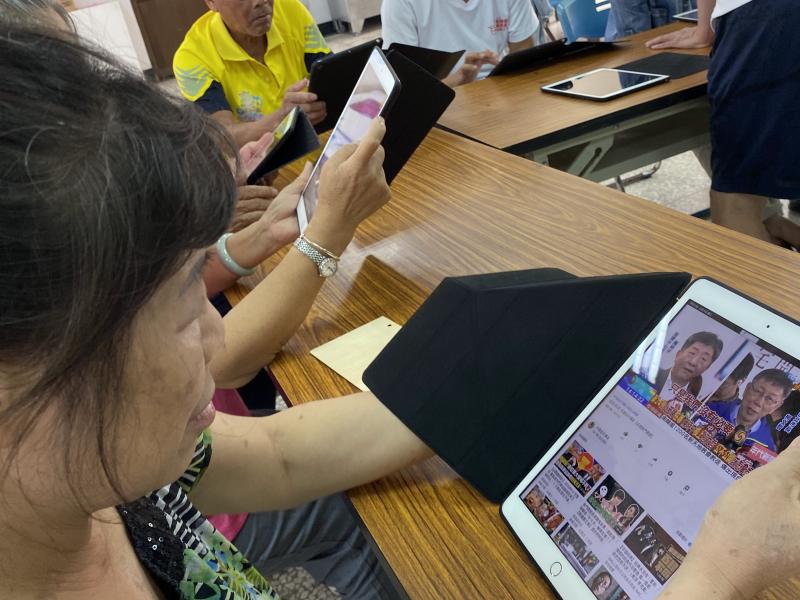 學員親自操作練習